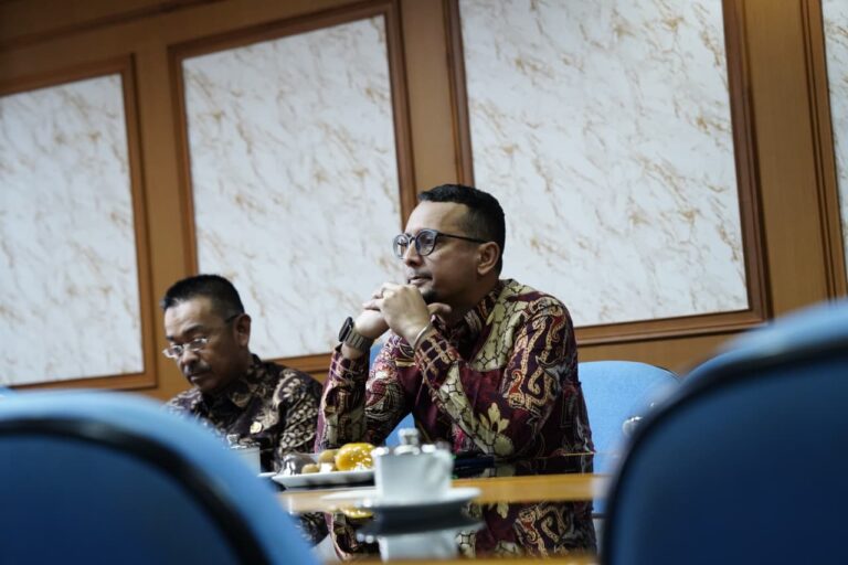 Bupati Labuhanbatu Selatan Silaturahmi ke Kementerian Kehutanan, Bahas Pengelolaan Kawasan Hutan