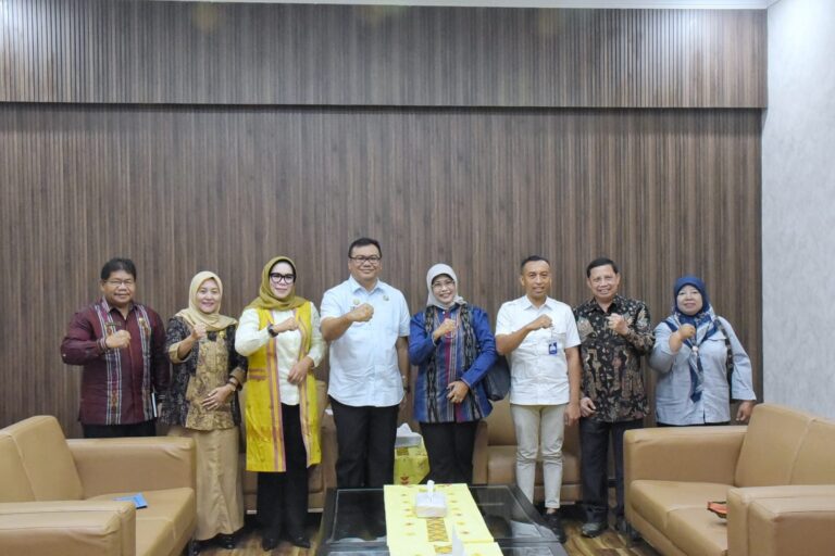 09e16313-3276-4f6f-b334-011c194db663