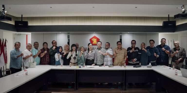 Berawal dari diskusi sederhana saya bersama Bang Anto Genk, muncul satu gagasan besar- bagaimana