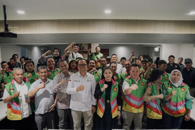 Wakil Wali Kota Medan, Zakiyuddin Harahap, mengajak Komando Ojol Indonesia Raya (KOJIRA) untuk (1)