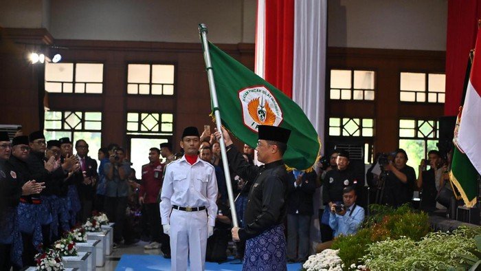 sugiono-resmi-dilantik-menjadi-menjadi-ketua-umum-pengurus-besar-ikatan-pencak-silat-indonesia-pb-ipsi-masa-bakti-20262030-1788752701188_169